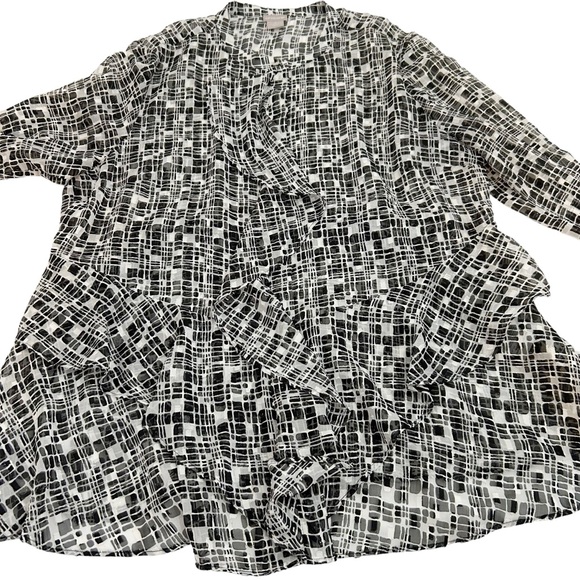 Chico’s Blouse Size 2=12/14 Black White With Sparkly Gold Thread Printed Ruffle - Picture 6 of 16